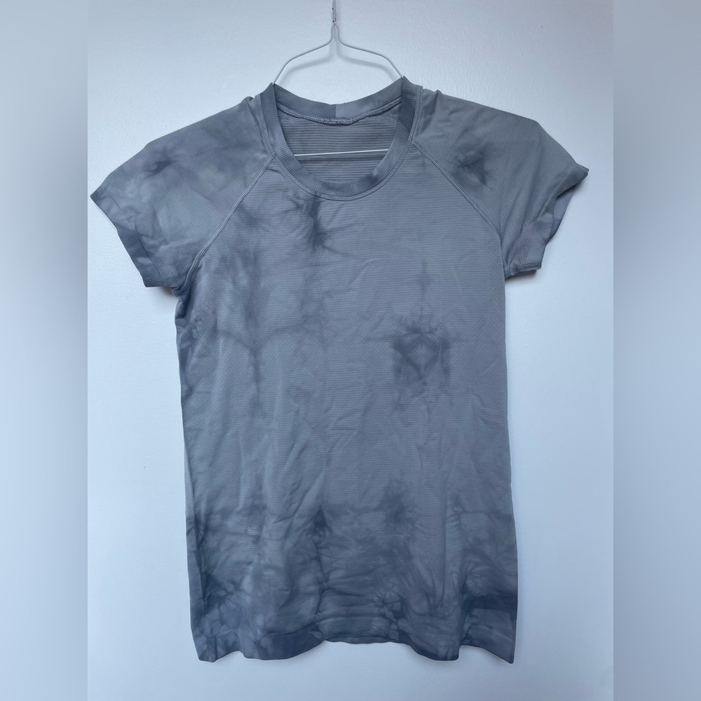 Lululemon Tie-Dye Women's Top